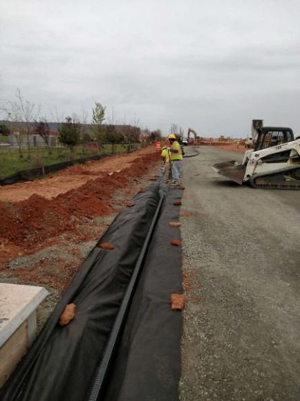 roadway-underdrain-installation