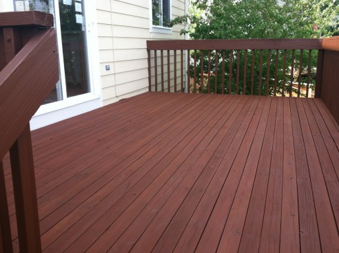 semi solid deck stain